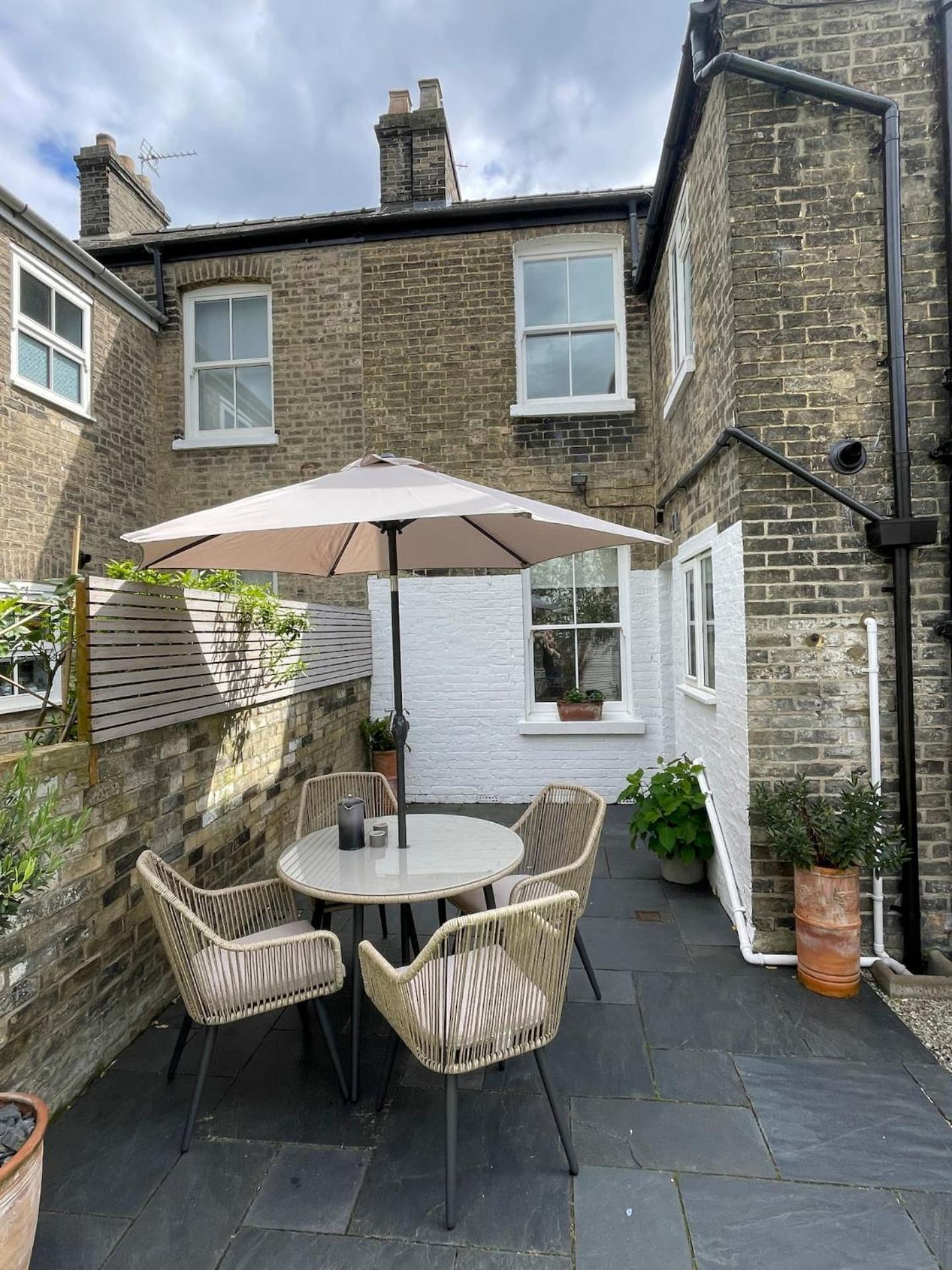 Fantastic Victorian House, Excellent City Location - Cambridge Homehost Exterior foto